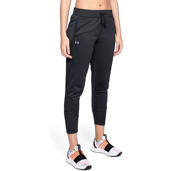 Under Armour Black Jogger - Picture 1 of 4